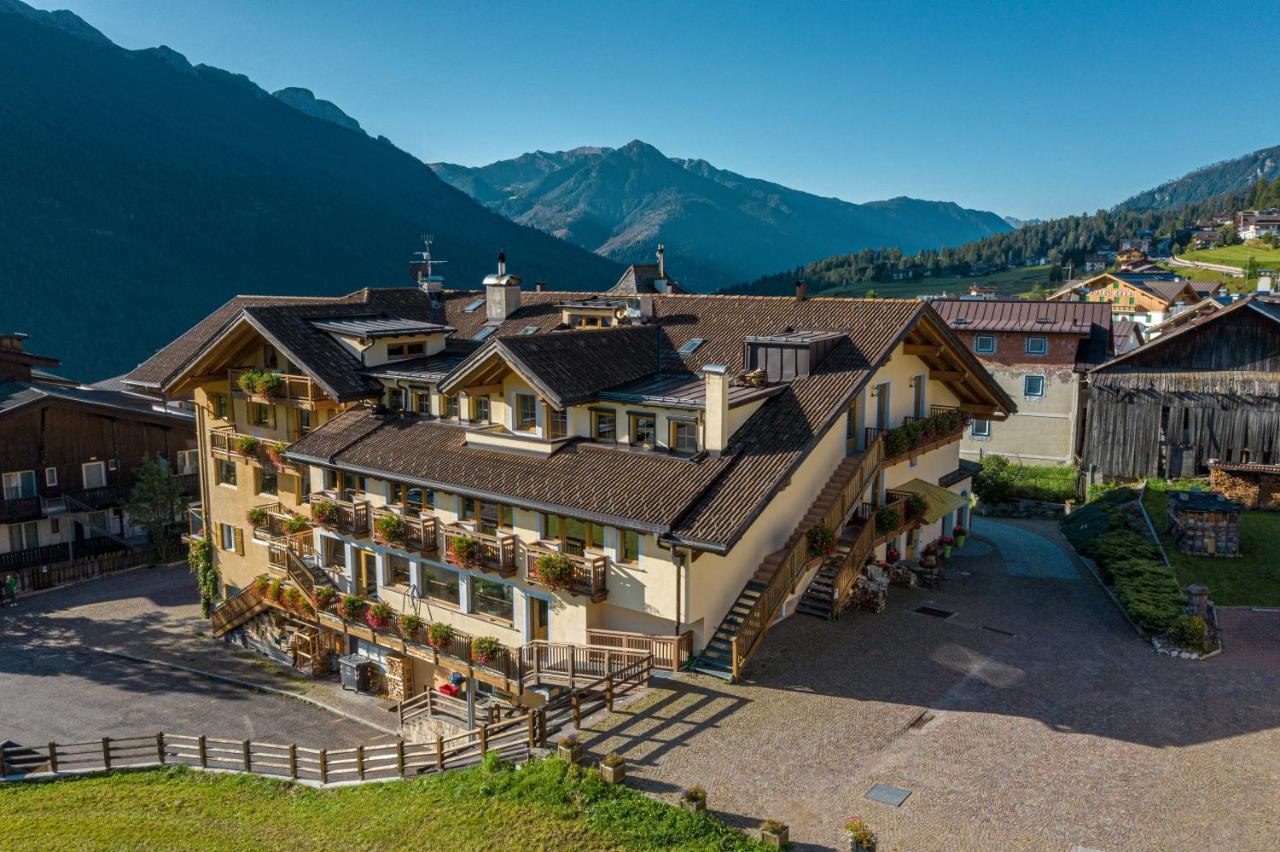 Mytime Hotels La Grotta Виго-ди-Фасса Экстерьер фото