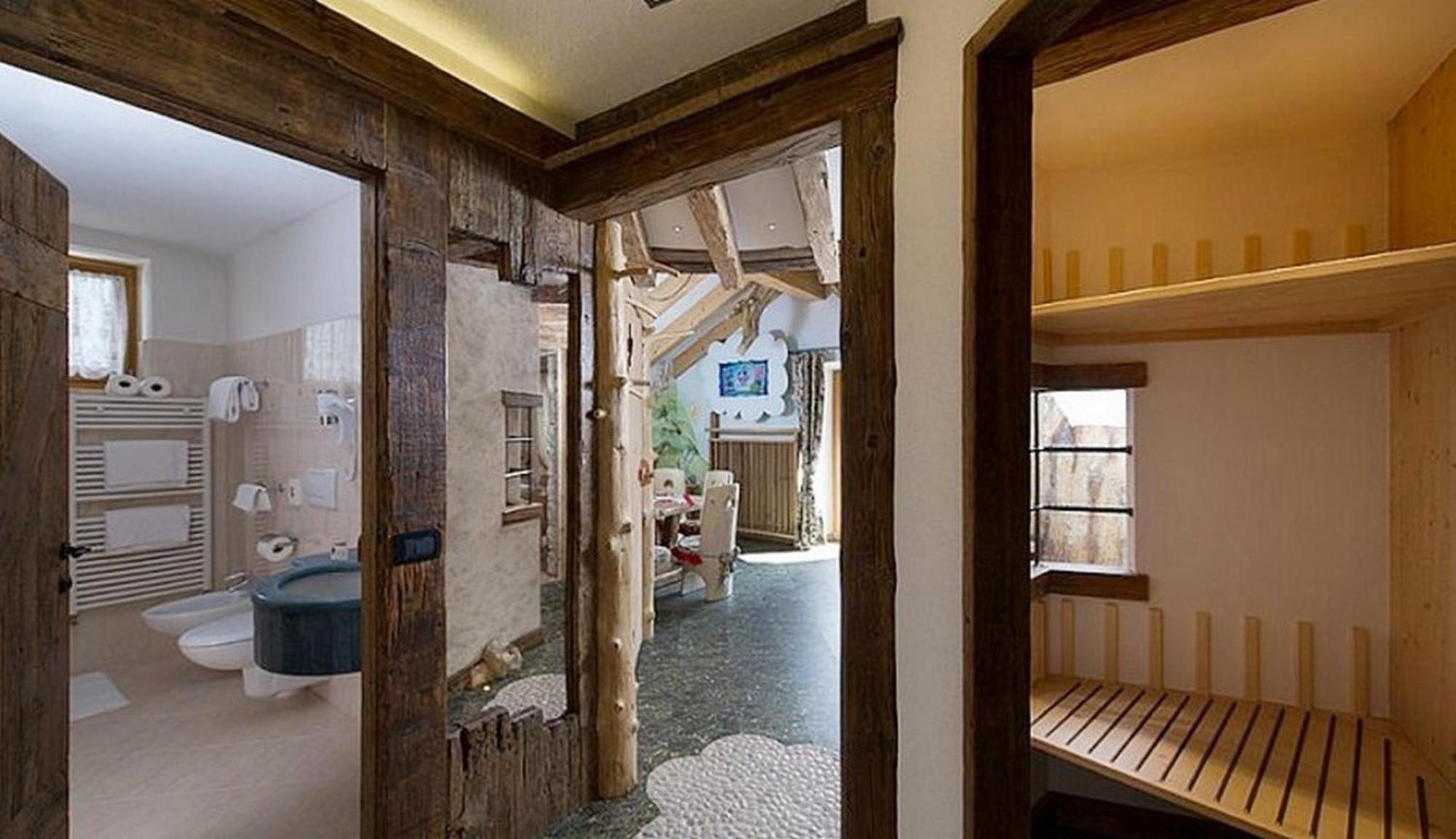Mytime Hotels La Grotta Виго-ди-Фасса Номер фото